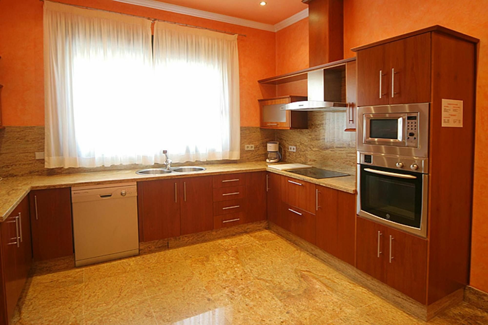 Villa With 4 Bedrooms In Las Lagunas De Mijas, With Wonderful Mountain エクステリア 写真